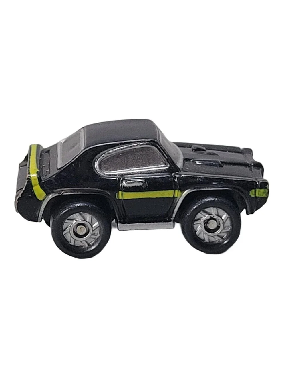 RARE VINTAGE 1986 GALOOB MICRO MACHINES '68 PONTIAC GTO BLACK WITH GREEN STRIPE